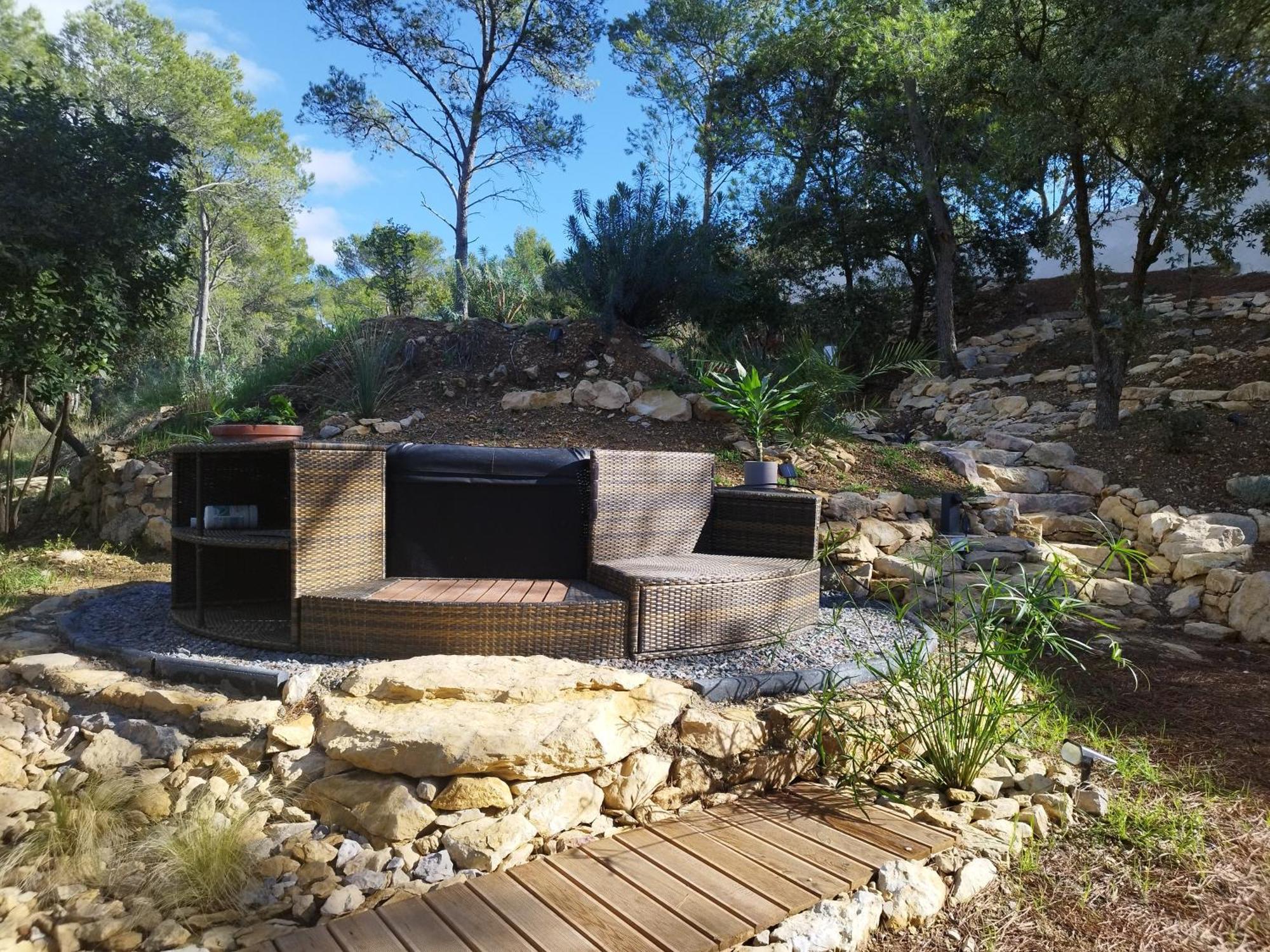 Studio Du Roc Des Garrigues Langlade Exterior foto